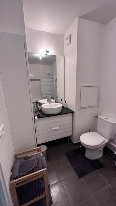Appartement A Fleury-Merogis Proche De Paris מראה חיצוני תמונה